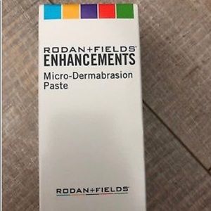 Rodan + Fields Microdermabrasion Paste PACKETS